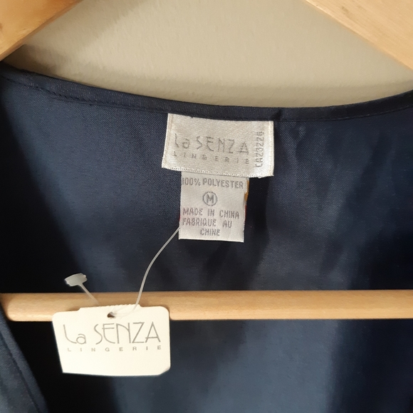 La Senza vintage sleepwear lingerie 2 piece sets. Navy blue. Size Medium… - Picture 5 of 6